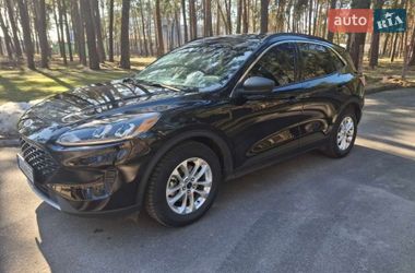 Позашляховик / Кросовер Ford Escape 2022 в Чернігові