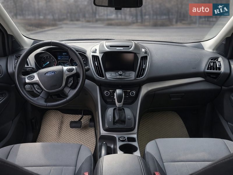 Внедорожник / Кроссовер Ford Escape 2015 в Ивано-Франковске фото 8 Внедорожник / Кроссовер Ford Escape 2015 в Ивано-Франковске