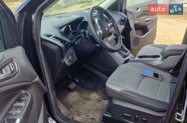 Позашляховик / Кросовер Ford Escape 2015 в Умані