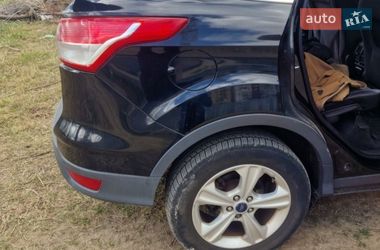 Позашляховик / Кросовер Ford Escape 2015 в Умані