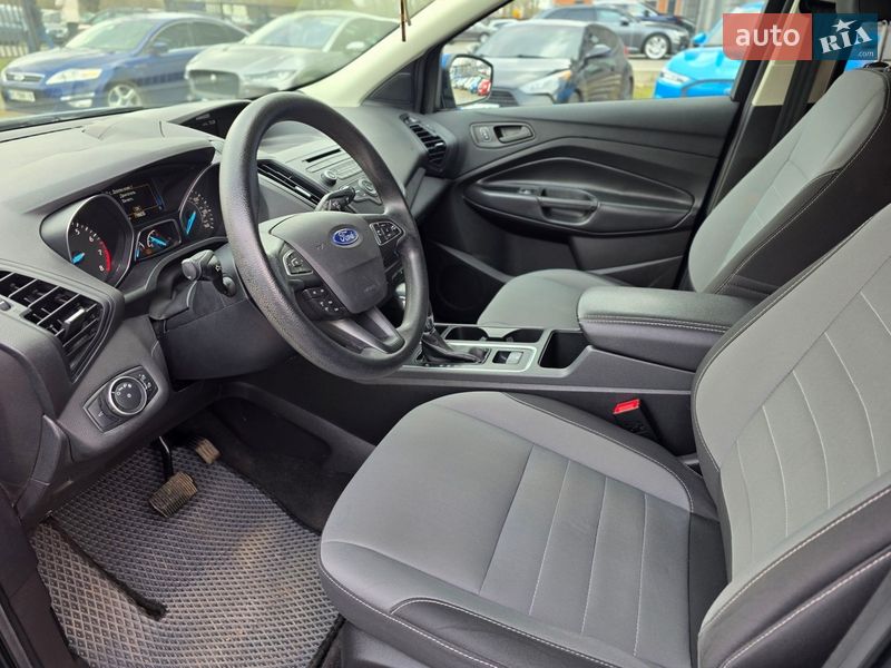 Внедорожник / Кроссовер Ford Escape 2017 в Львове фото 20 Внедорожник / Кроссовер Ford Escape 2017 в Львове