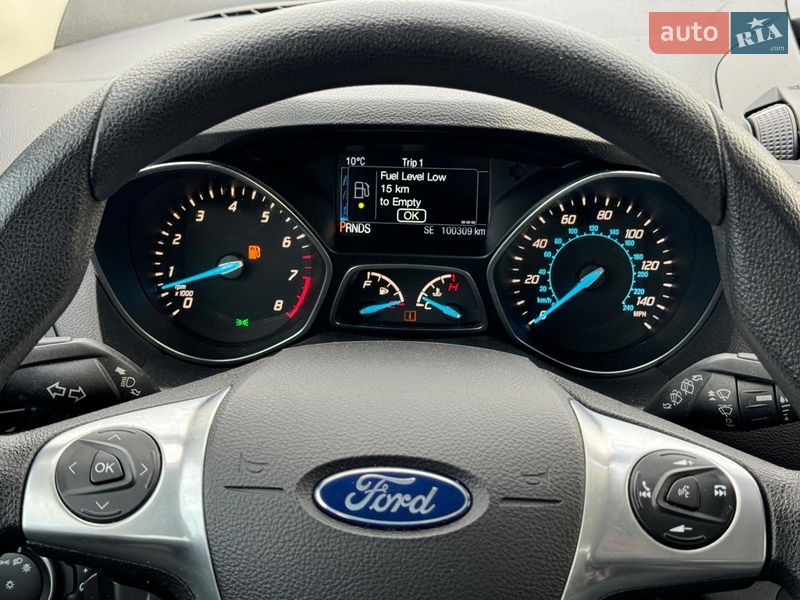 Внедорожник / Кроссовер Ford Escape 2015 в Виннице