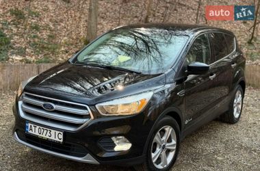 Внедорожник / Кроссовер Ford Escape 2016 в Коломые