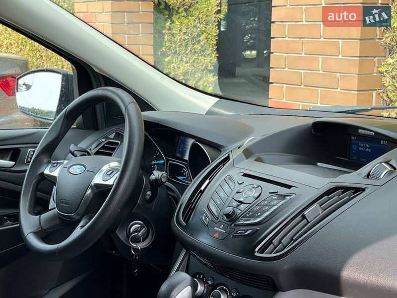 Позашляховик / Кросовер Ford Escape 2015 в Львові фото 11 Позашляховик / Кросовер Ford Escape 2015 в Львові
