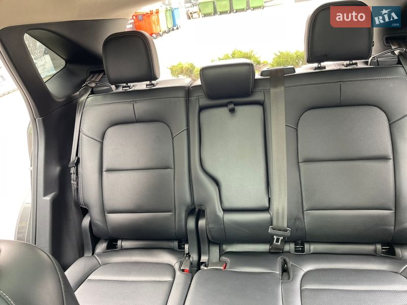 Позашляховик / Кросовер Ford Escape 2019 в Києві фото 21 Позашляховик / Кросовер Ford Escape 2019 в Києві