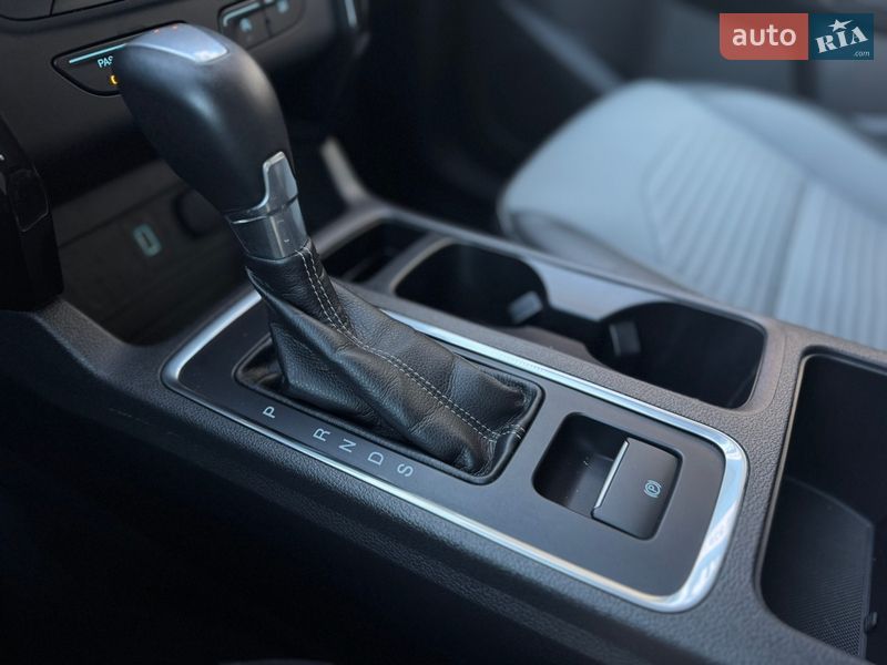 Внедорожник / Кроссовер Ford Escape 2018 в Киеве фото 21 Внедорожник / Кроссовер Ford Escape 2018 в Киеве