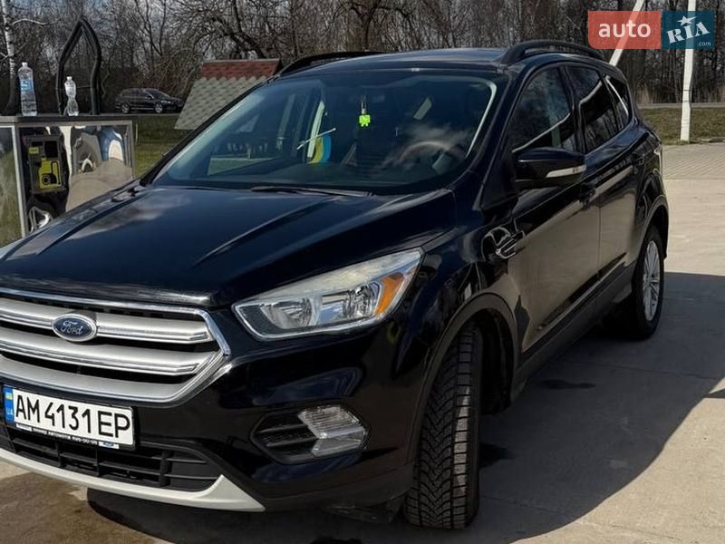 Позашляховик / Кросовер Ford Escape 2018 в Житомирі