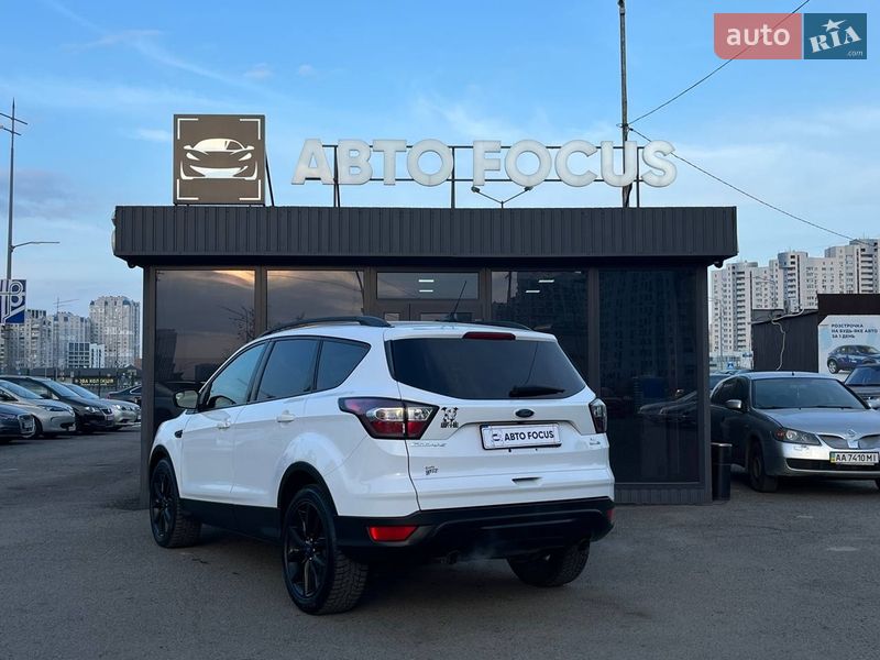 Внедорожник / Кроссовер Ford Escape 2018 в Киеве фото 5 Внедорожник / Кроссовер Ford Escape 2018 в Киеве