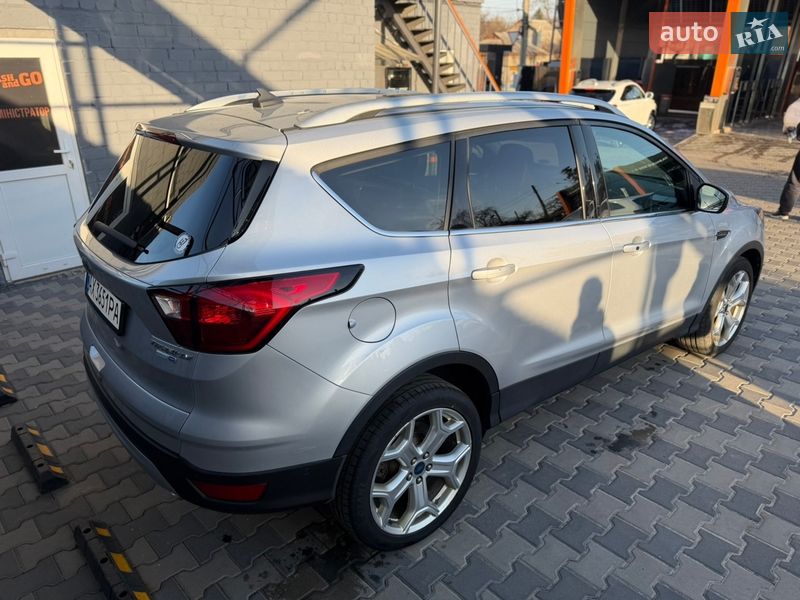 Внедорожник / Кроссовер Ford Escape 2019 в Харькове фото 4 Внедорожник / Кроссовер Ford Escape 2019 в Харькове