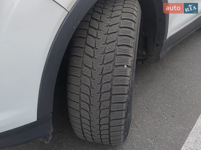 Внедорожник / Кроссовер Ford Escape 2014 в Чернигове