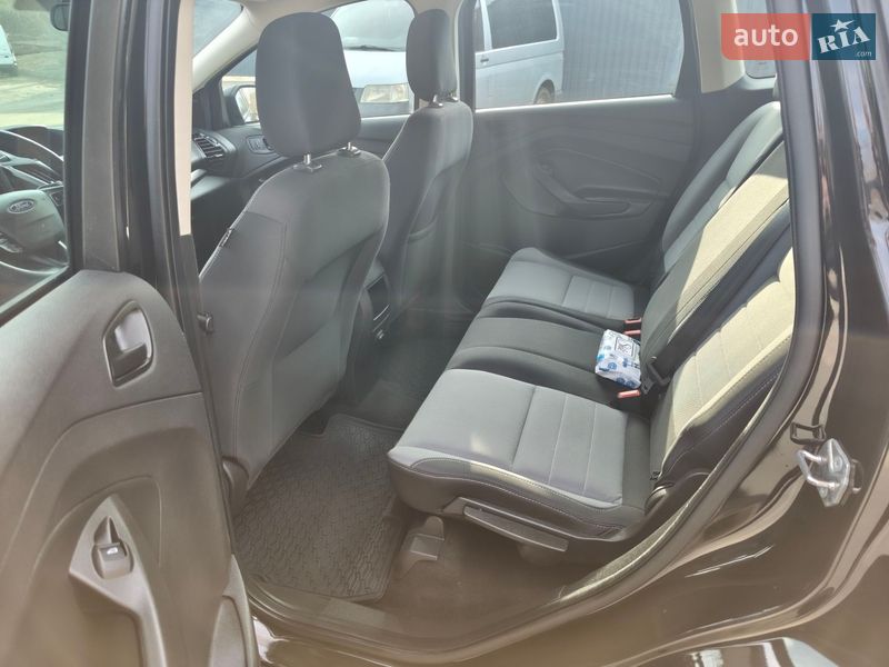 Внедорожник / Кроссовер Ford Escape 2019 в Киеве фото 17 Внедорожник / Кроссовер Ford Escape 2019 в Киеве