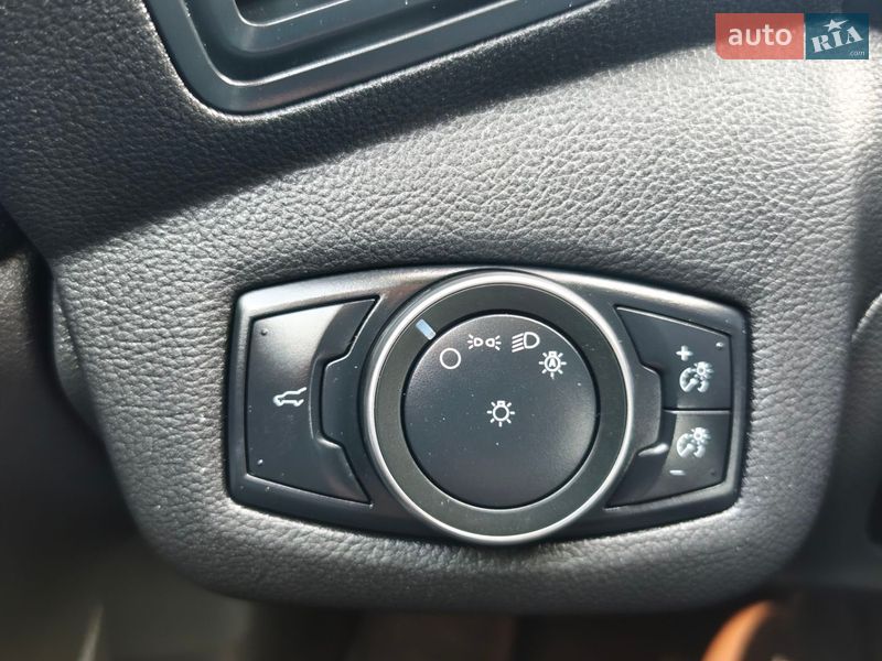 Внедорожник / Кроссовер Ford Escape 2019 в Киеве фото 19 Внедорожник / Кроссовер Ford Escape 2019 в Киеве