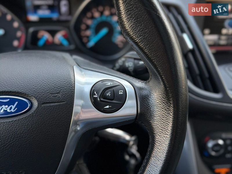 Внедорожник / Кроссовер Ford Escape 2014 в Черновцах фото 43 Внедорожник / Кроссовер Ford Escape 2014 в Черновцах