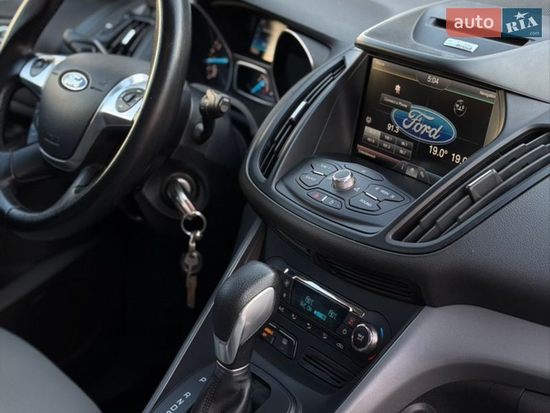 Внедорожник / Кроссовер Ford Escape 2014 в Черновцах фото 54 Внедорожник / Кроссовер Ford Escape 2014 в Черновцах