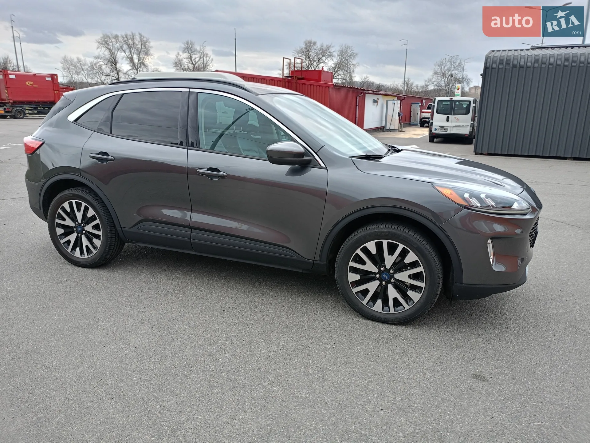 2019 Ford Escape - мініатюра 3