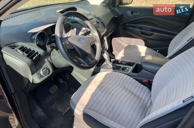 Внедорожник / Кроссовер Ford Escape 2016 в Киеве