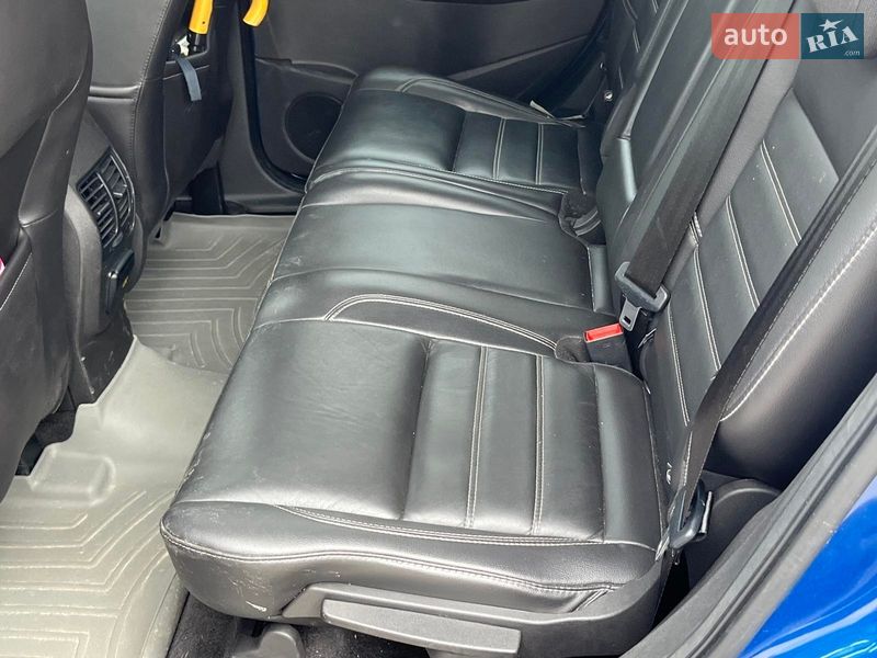 Внедорожник / Кроссовер Ford Escape 2017 в Киеве