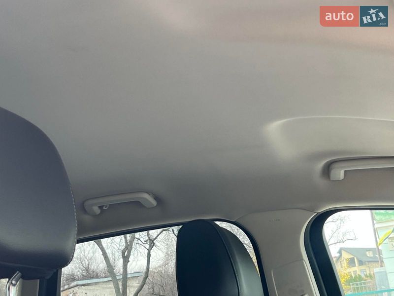 Внедорожник / Кроссовер Ford Escape 2017 в Киеве