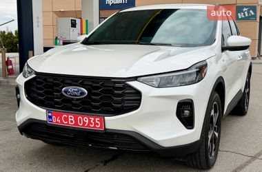 Позашляховик / Кросовер Ford Escape 2024 в Дніпрі