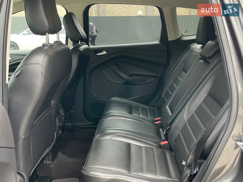 Внедорожник / Кроссовер Ford Escape 2018 в Ивано-Франковске