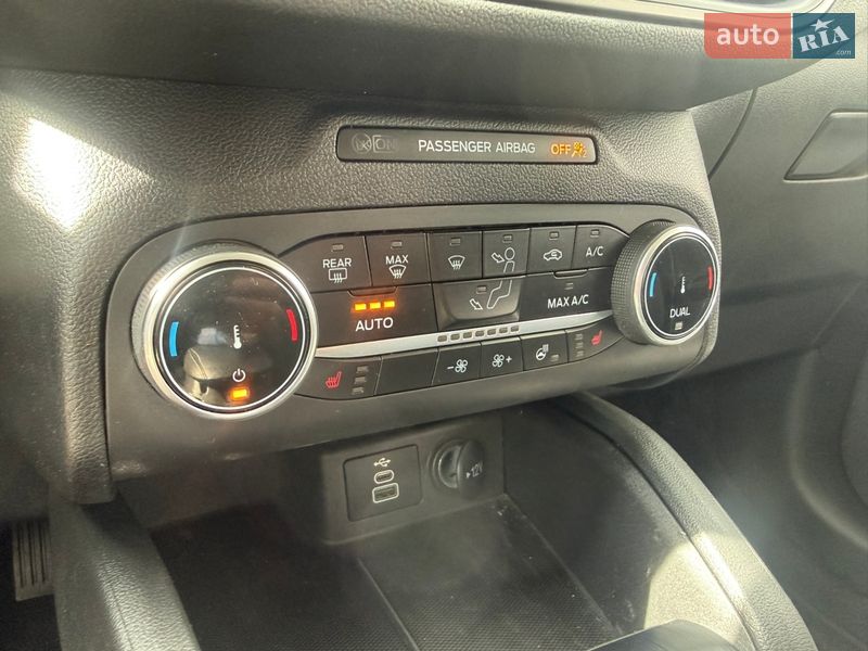 Внедорожник / Кроссовер Ford Escape 2024 в Ровно