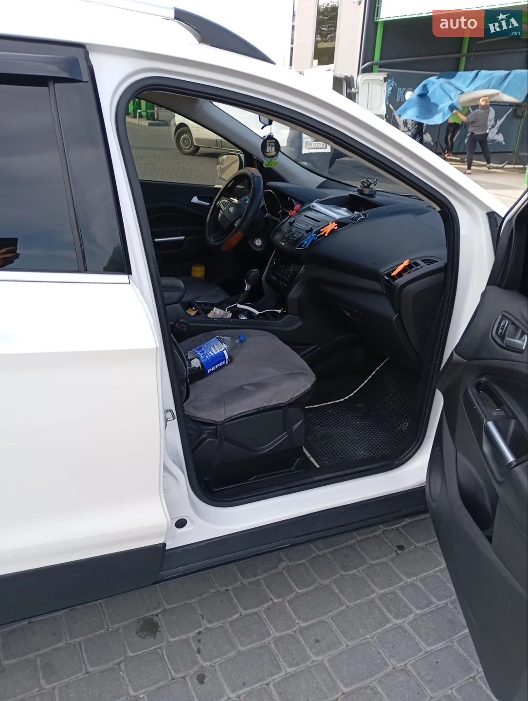 2017 Ford Escape - мініатюра 4