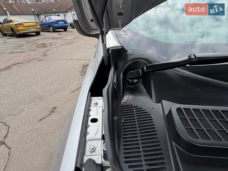 Внедорожник / Кроссовер Ford Escape 2014 в Киеве