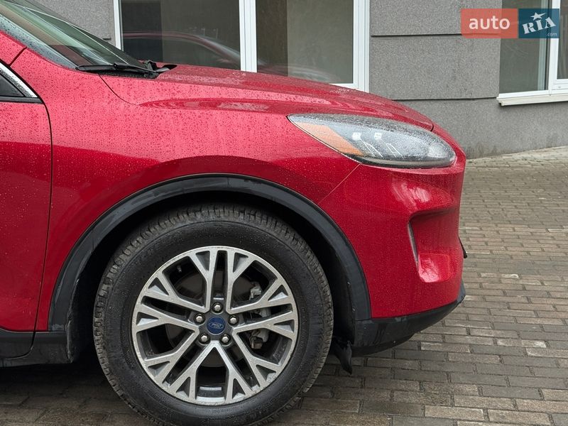 Внедорожник / Кроссовер Ford Escape 2020 в Львове