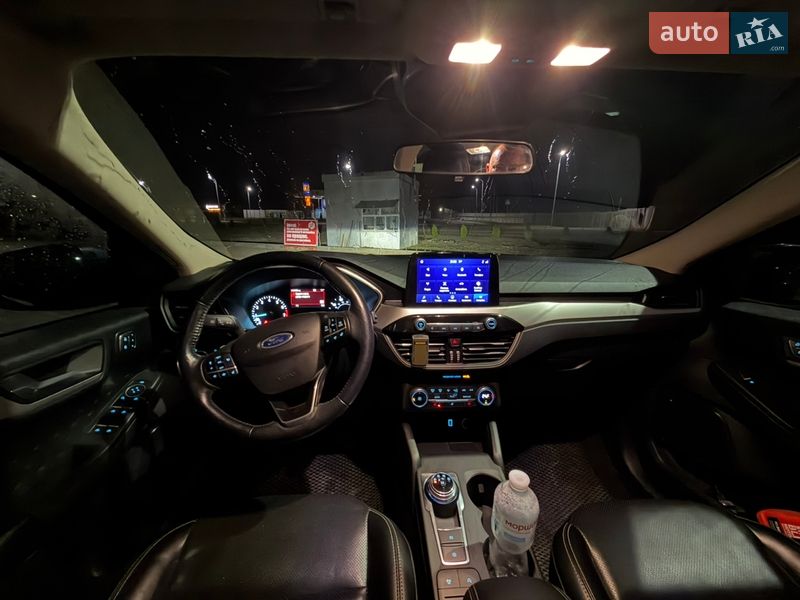 Позашляховик / Кросовер Ford Escape 2020 в Вознесенську