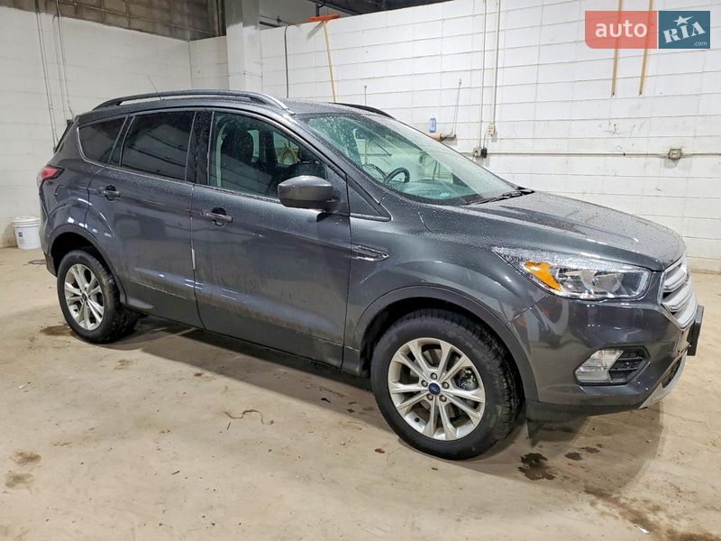 Внедорожник / Кроссовер Ford Escape 2018 в Луцке фото 4 Внедорожник / Кроссовер Ford Escape 2018 в Луцке