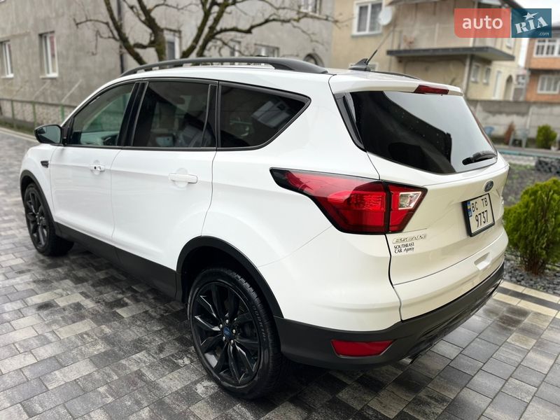 Позашляховик / Кросовер Ford Escape 2019 в Кам'янці-Бузькій фото 5 Позашляховик / Кросовер Ford Escape 2019 в Кам'янці-Бузькій