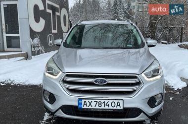 Позашляховик / Кросовер Ford Escape 2016 в Харкові