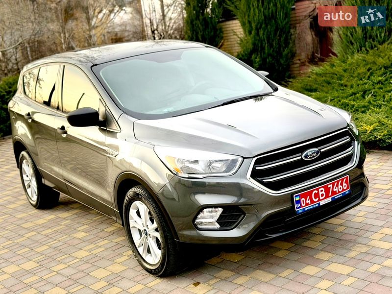 Внедорожник / Кроссовер Ford Escape 2017 в Днепре