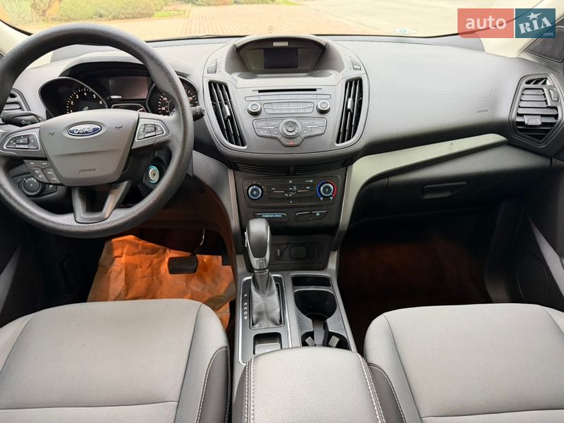 Внедорожник / Кроссовер Ford Escape 2017 в Днепре