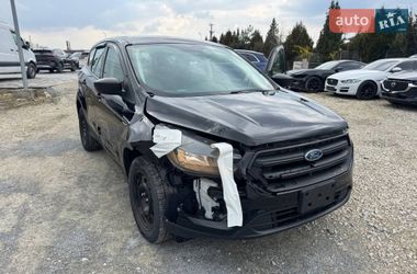 Внедорожник / Кроссовер Ford Escape 2017 в Львове
