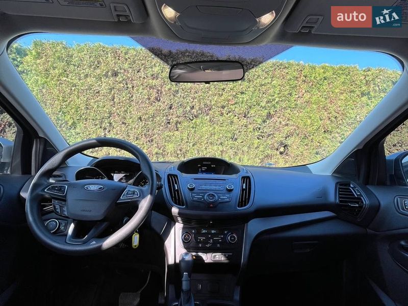 Внедорожник / Кроссовер Ford Escape 2017 в Львове