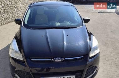 Внедорожник / Кроссовер Ford Escape 2015 в Великой Березовице