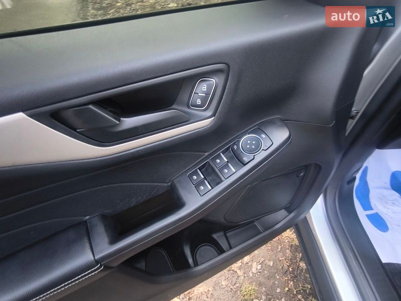 Внедорожник / Кроссовер Ford Escape 2022 в Сумах