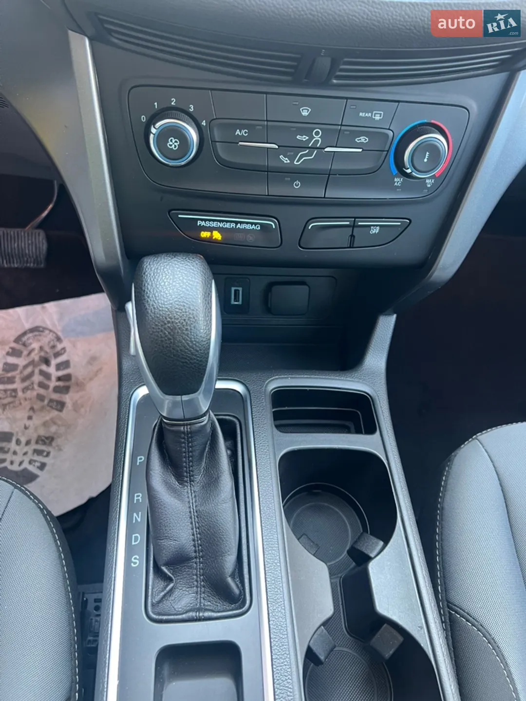 2017 Ford Escape - мініатюра 16
