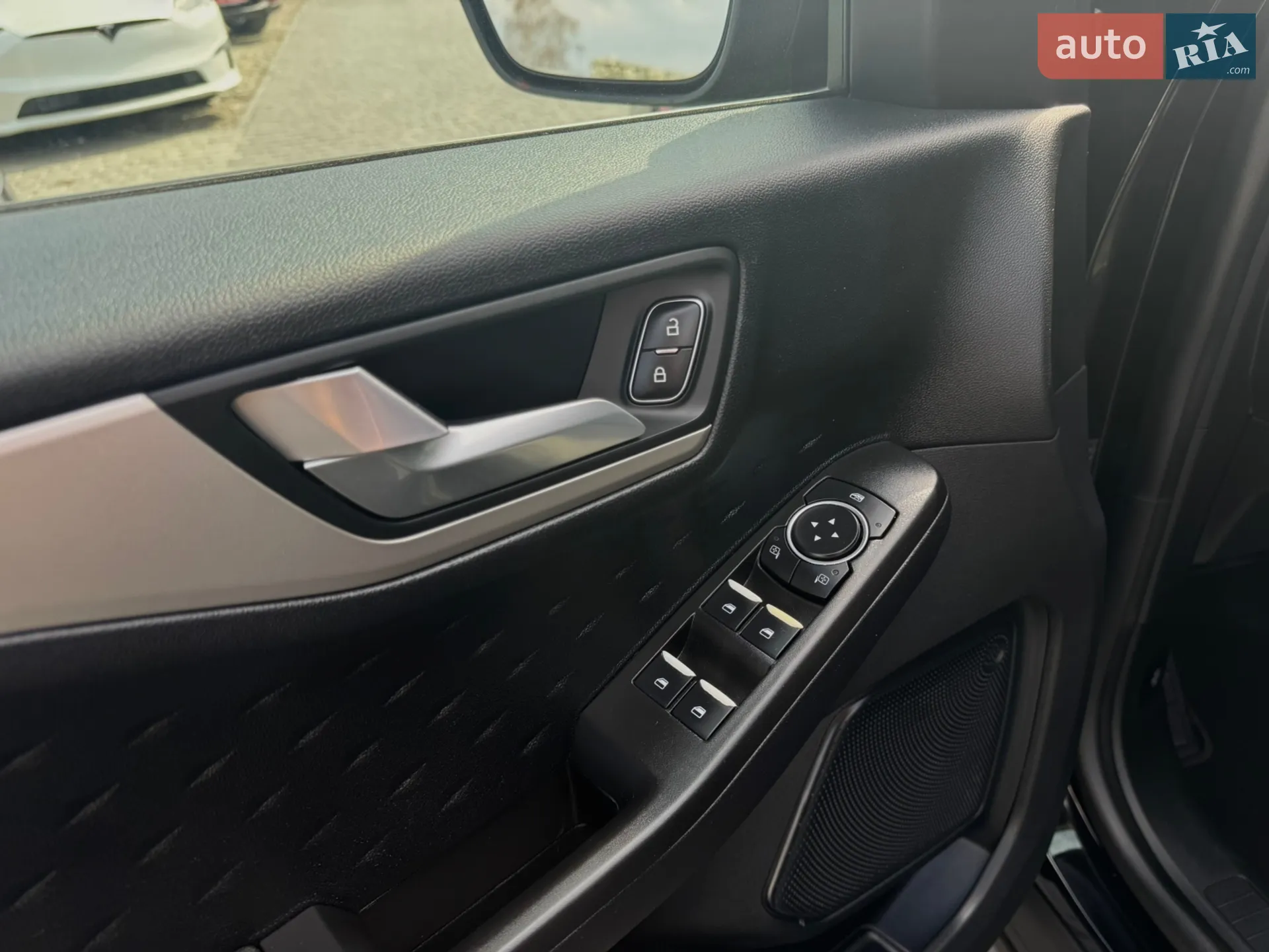 2020 Ford Escape - мініатюра 21