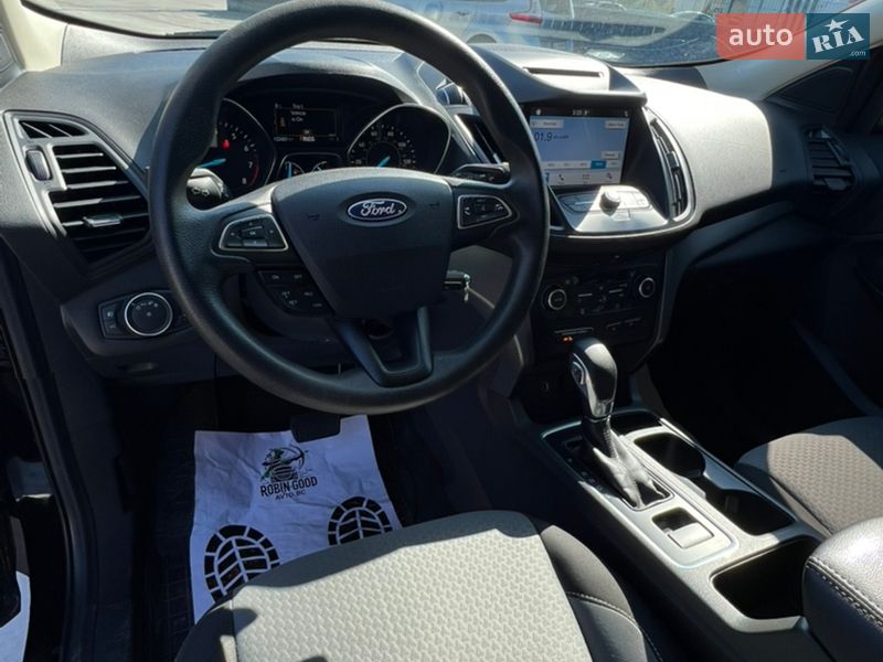 Внедорожник / Кроссовер Ford Escape 2017 в Белой Церкви