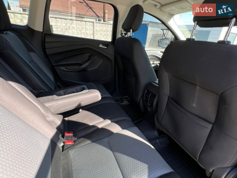 Внедорожник / Кроссовер Ford Escape 2017 в Белой Церкви