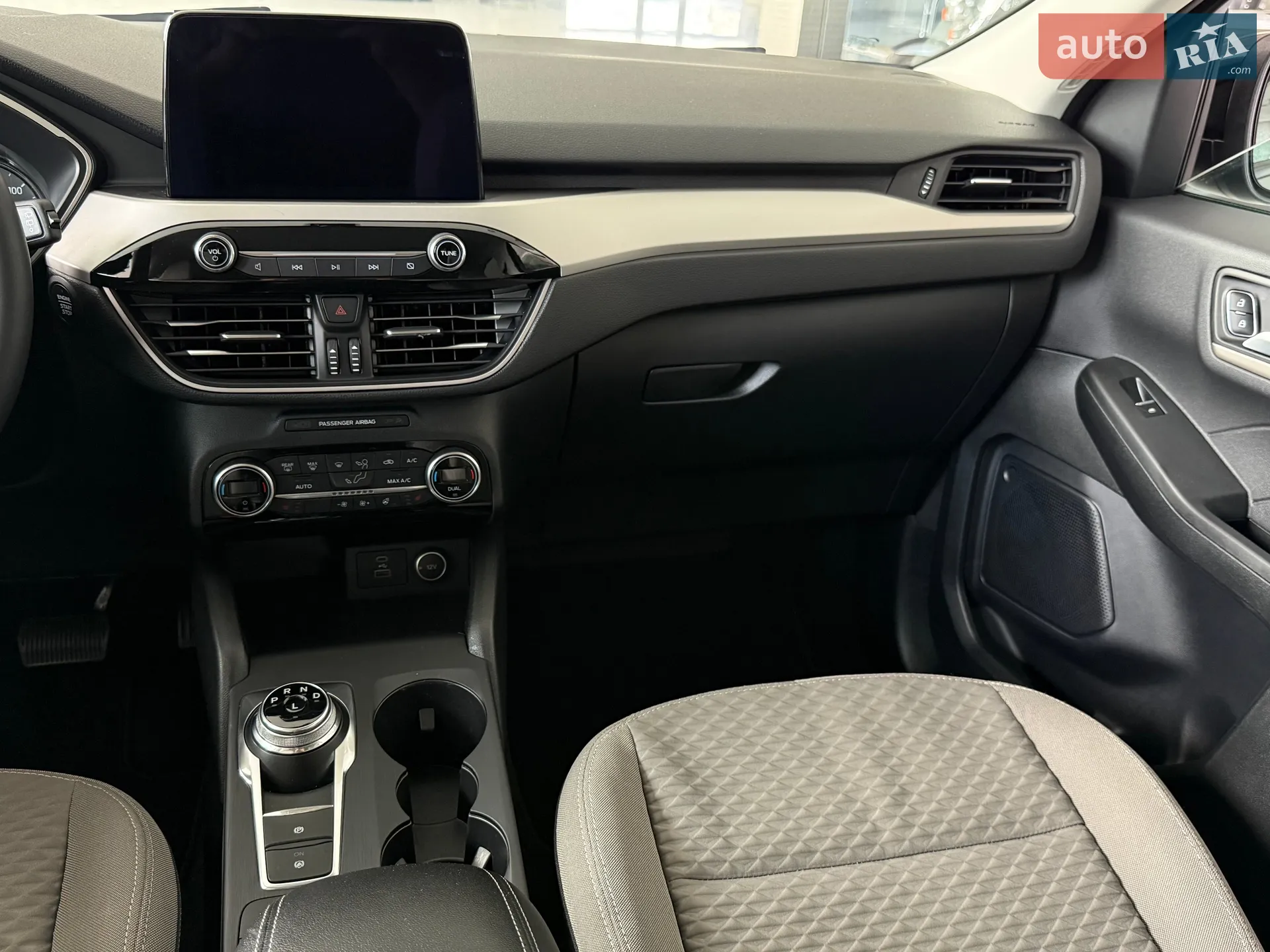 2021 Ford Escape - мініатюра 16
