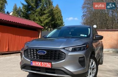 Позашляховик / Кросовер Ford Escape 2024 в Львові