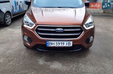 Внедорожник / Кроссовер Ford Escape 2016 в Одессе