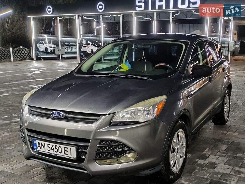Позашляховик / Кросовер Ford Escape 2013 в Рівному