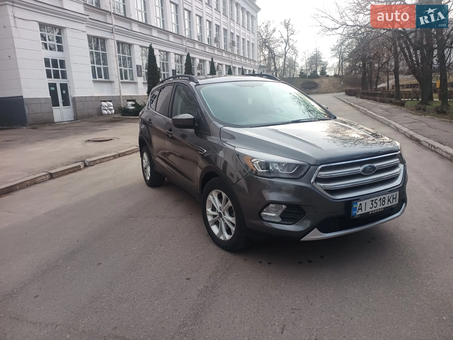 2017 Ford Escape - мініатюра 2
