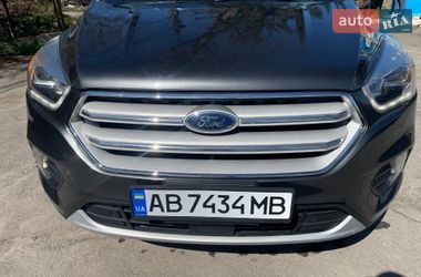 Позашляховик / Кросовер Ford Escape 2018 в Вінниці