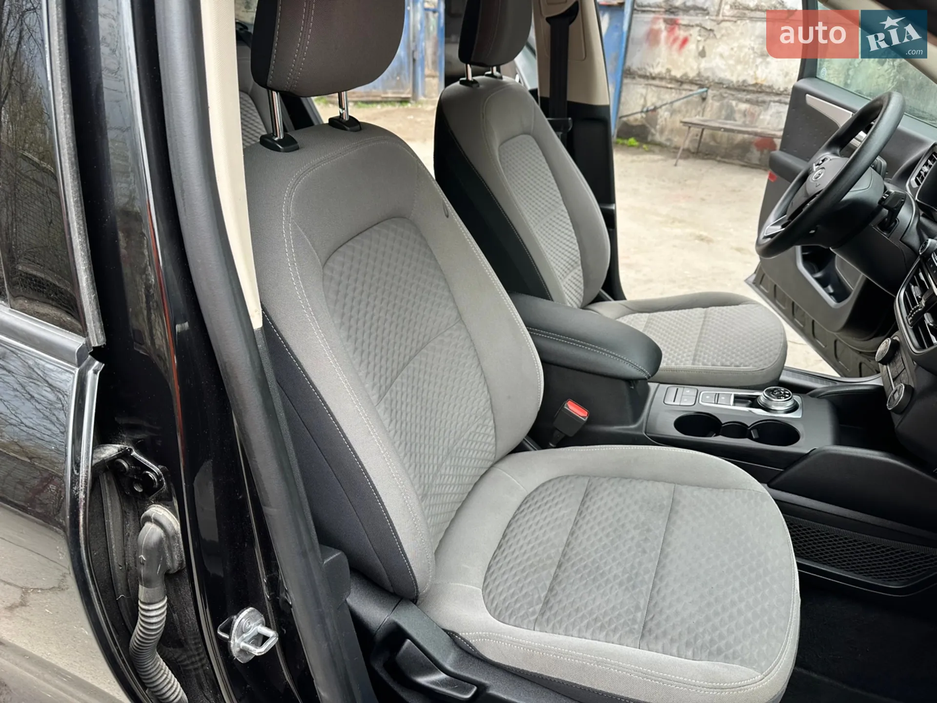 2020 Ford Escape - мініатюра 12