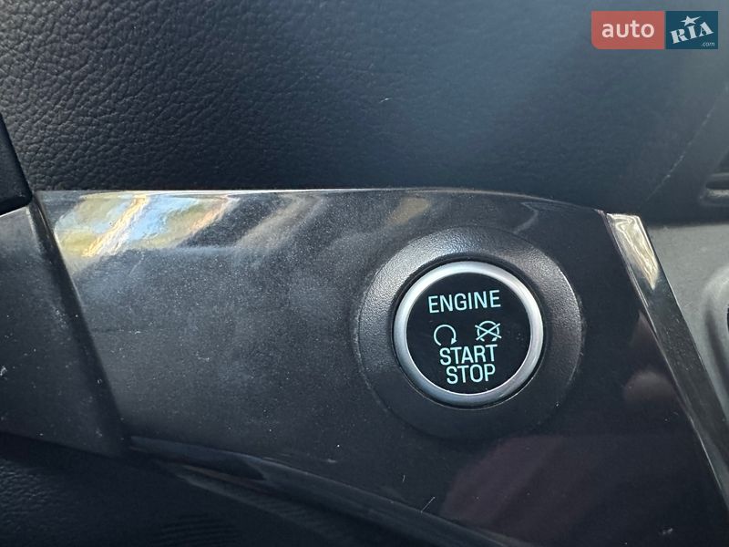 Внедорожник / Кроссовер Ford Escape 2018 в Киеве фото 39 Внедорожник / Кроссовер Ford Escape 2018 в Киеве